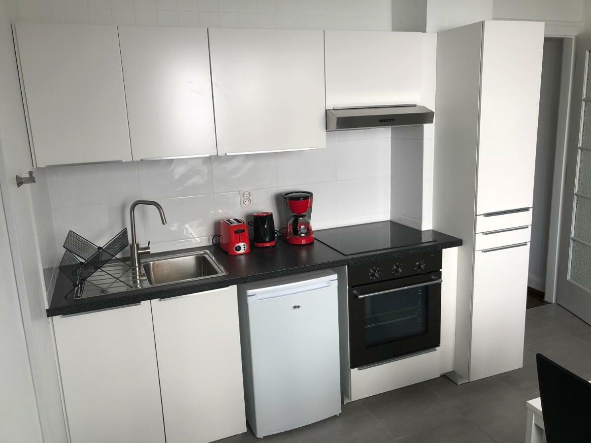 Grand 3 Pieces Stationnement Gratuit Dans La Rue Apartment Strasbourg Luaran gambar